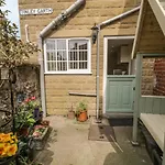 Corner Cottage